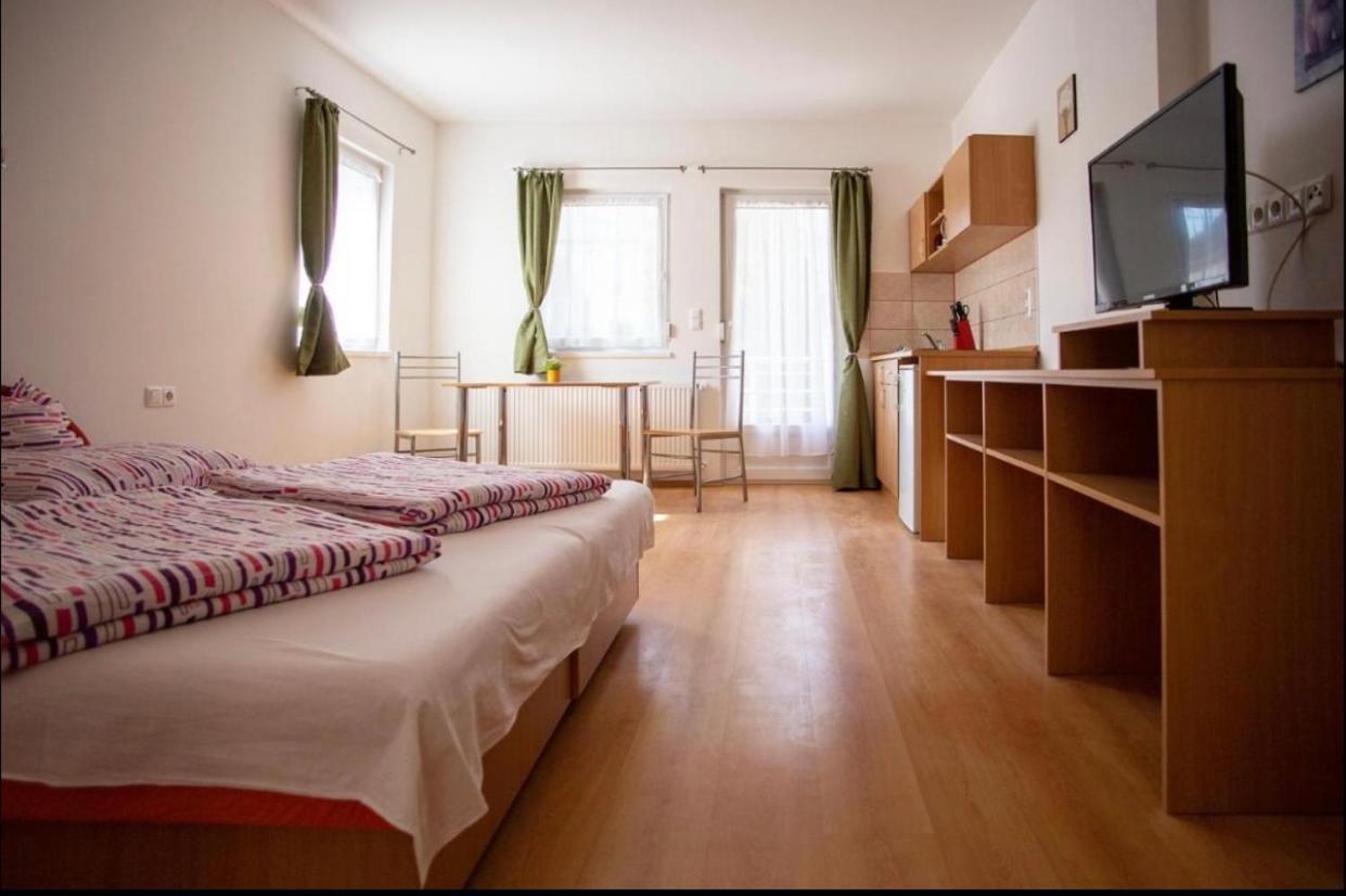 Bonita Apartmanhaz Apartment Zalakaros Bagian luar foto