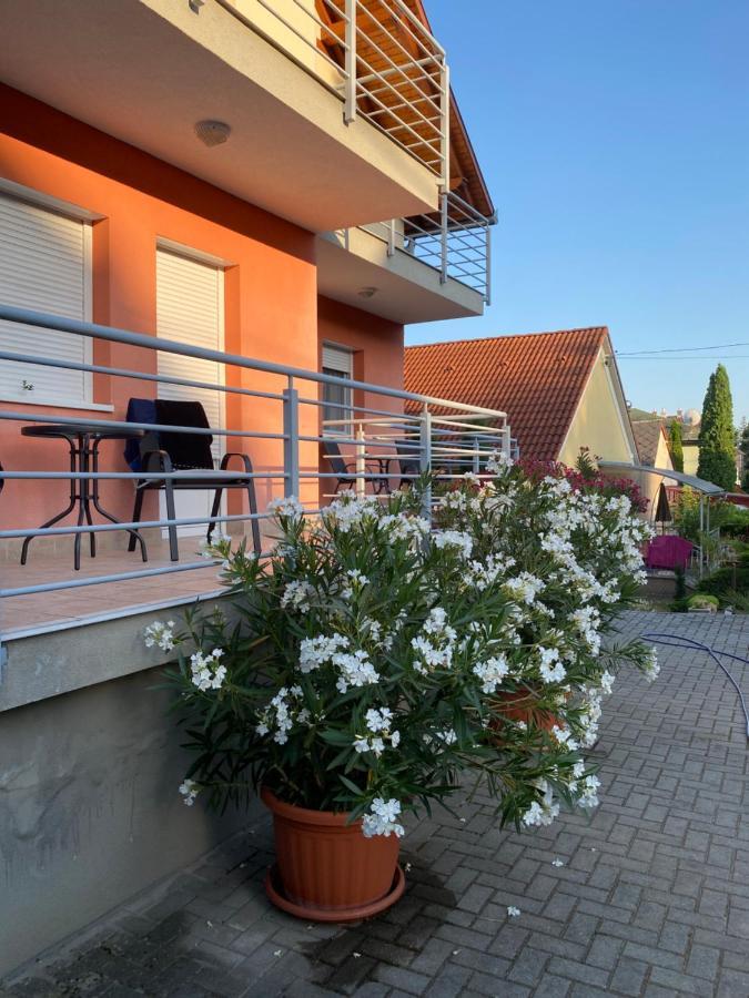 Bonita Apartmanhaz Apartment Zalakaros Bagian luar foto