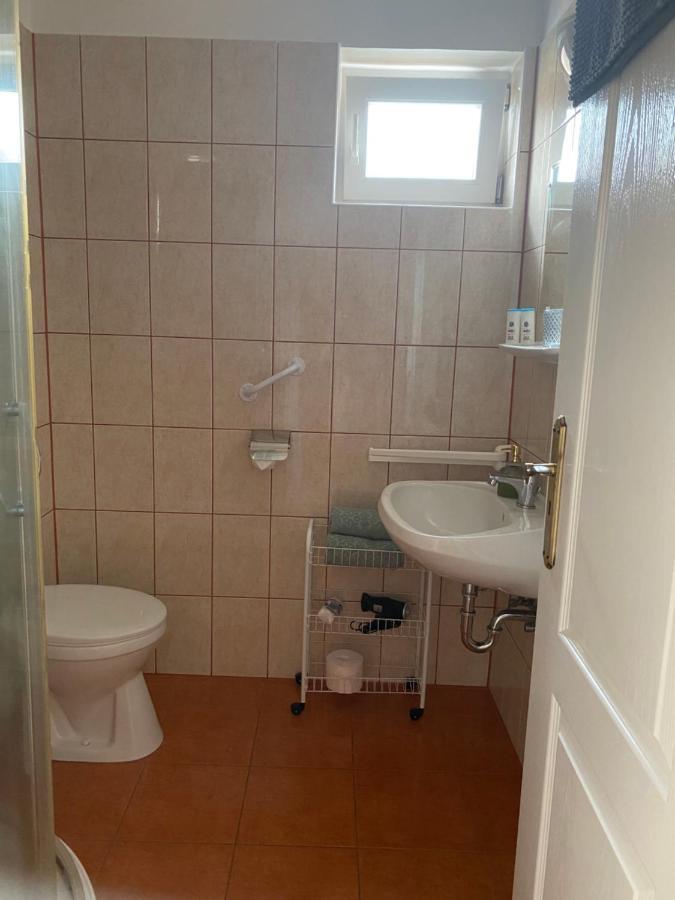 Bonita Apartmanhaz Apartment Zalakaros Bagian luar foto