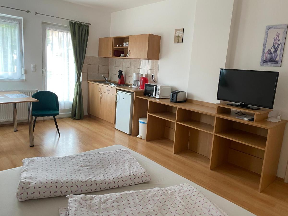 Bonita Apartmanhaz Apartment Zalakaros Bagian luar foto
