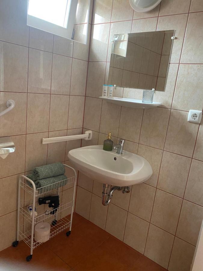 Bonita Apartmanhaz Apartment Zalakaros Bagian luar foto