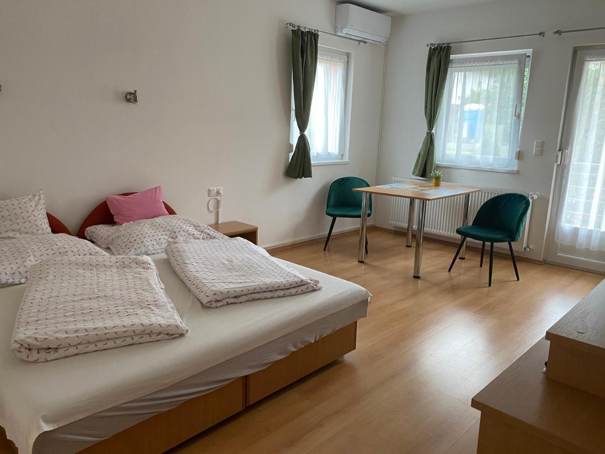 Bonita Apartmanhaz Apartment Zalakaros Bagian luar foto